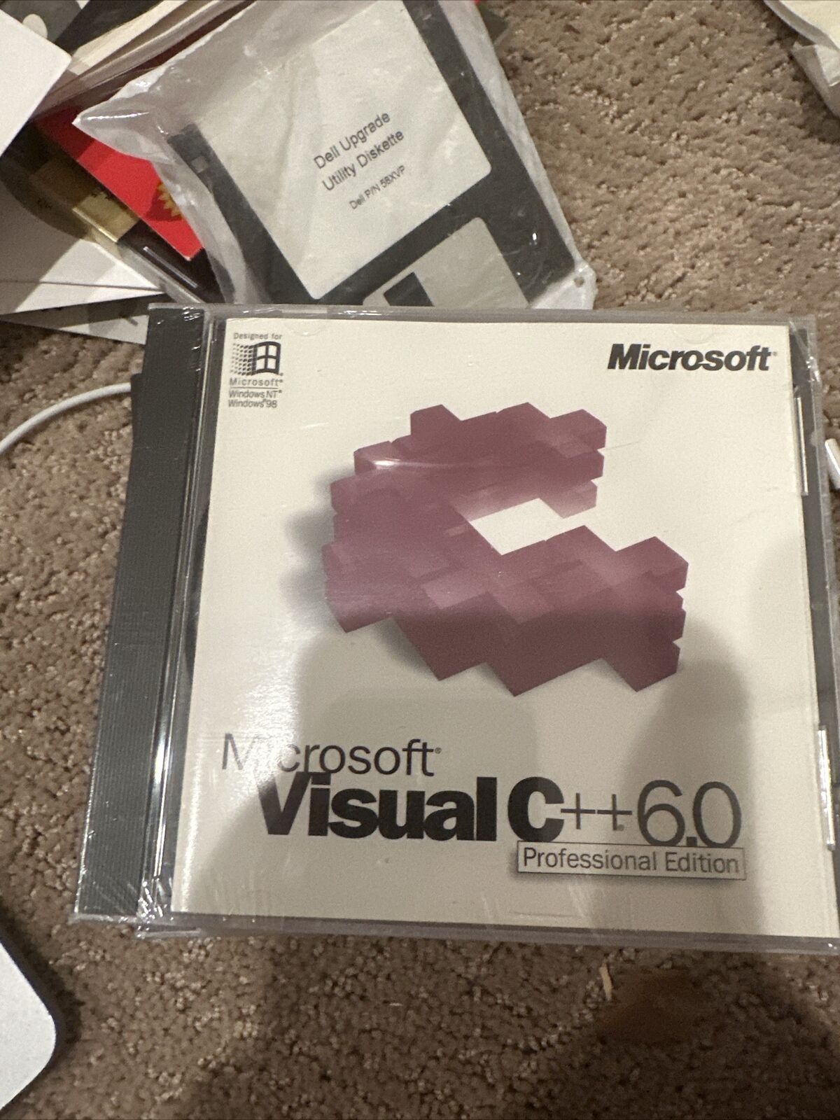 Microsoft Visual C ++ 6.0 Professional Edition - for Windows 95 or NT w/Key SEAL