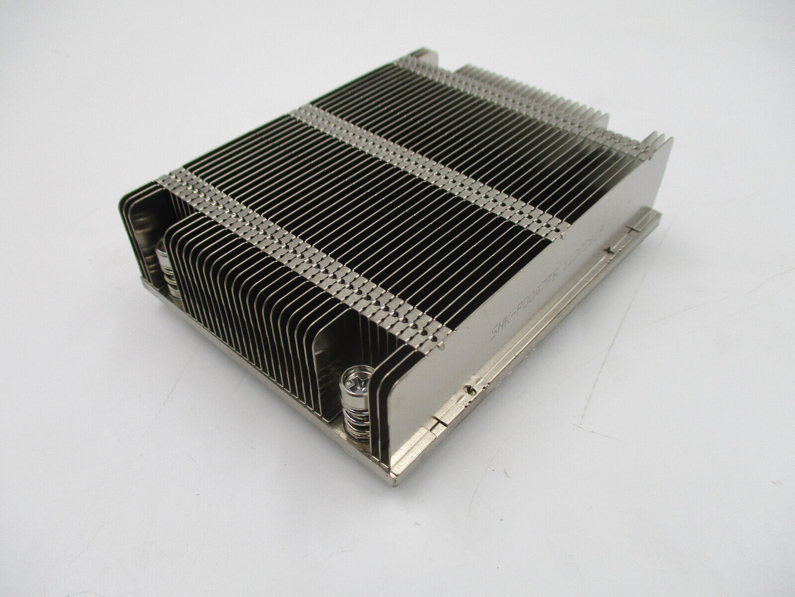 Supermicro 1U Passive Heat Sink LGA2011 Socket Screw Down Socket SNK-P0047PS