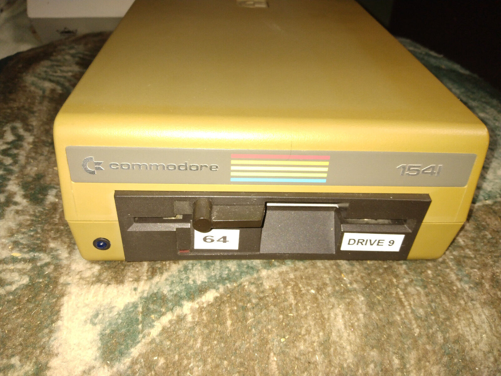 Commodore 1541 Disk Drive with New Meanwell Power Supply Needs Repair