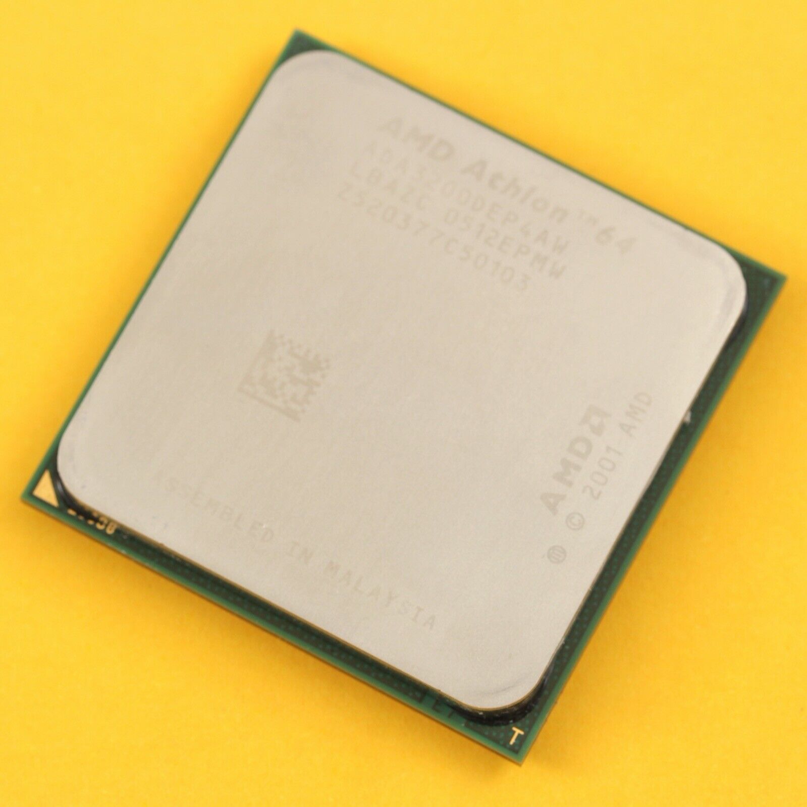 AMD Athlon 64 3200+ 2Ghz 512KB Socket 939 CPU Processor ADA3200DEP4AW