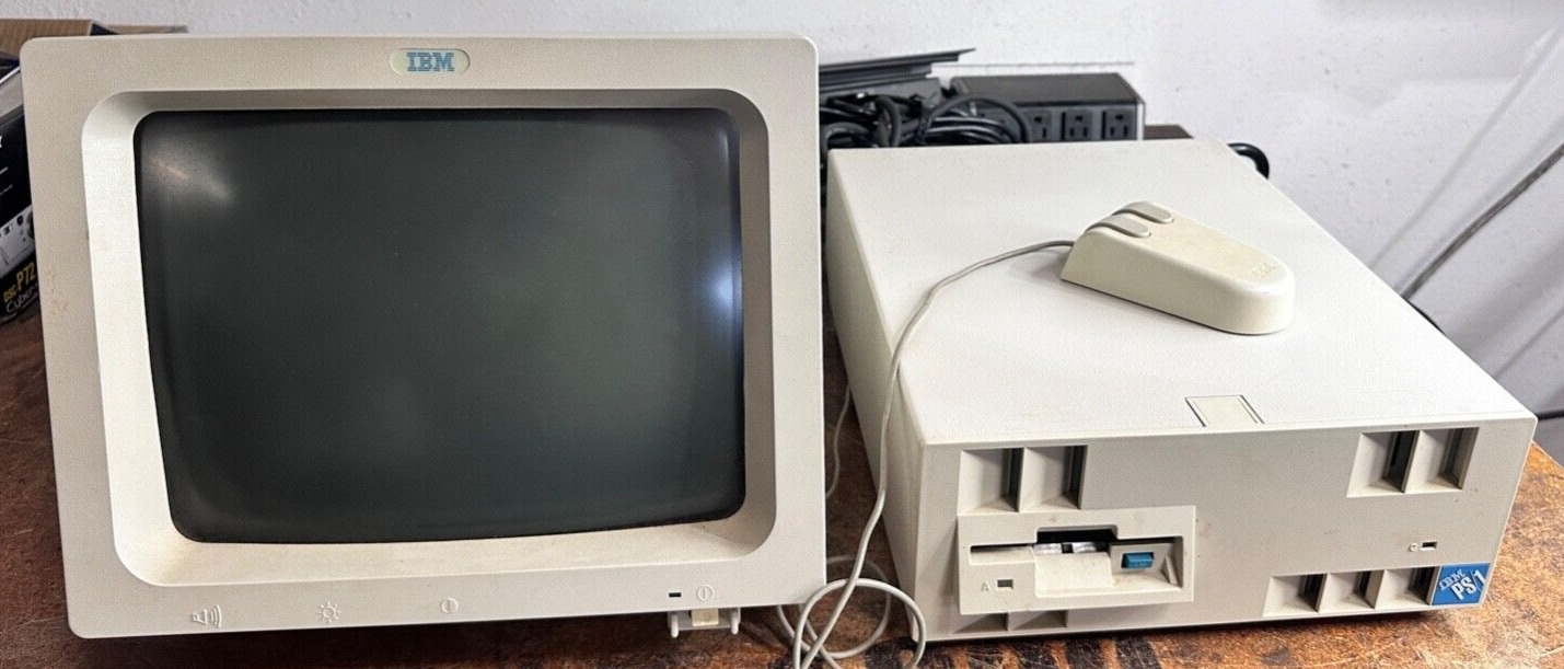 Vintage IBM PS/1 Computer with Monitor and Mouse AS-IS