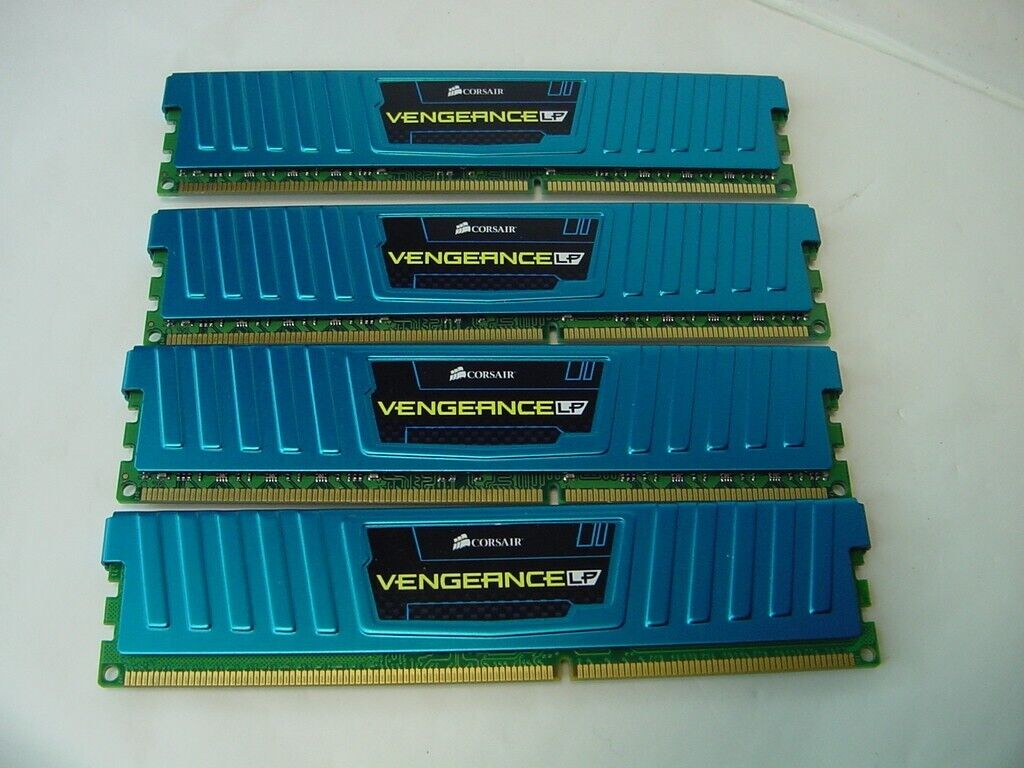 COMPUTER PC MEMORY - 16GB CORSAIR VENGEANCE 1600MHz 1.50V CML16GX3M4A1600C9B