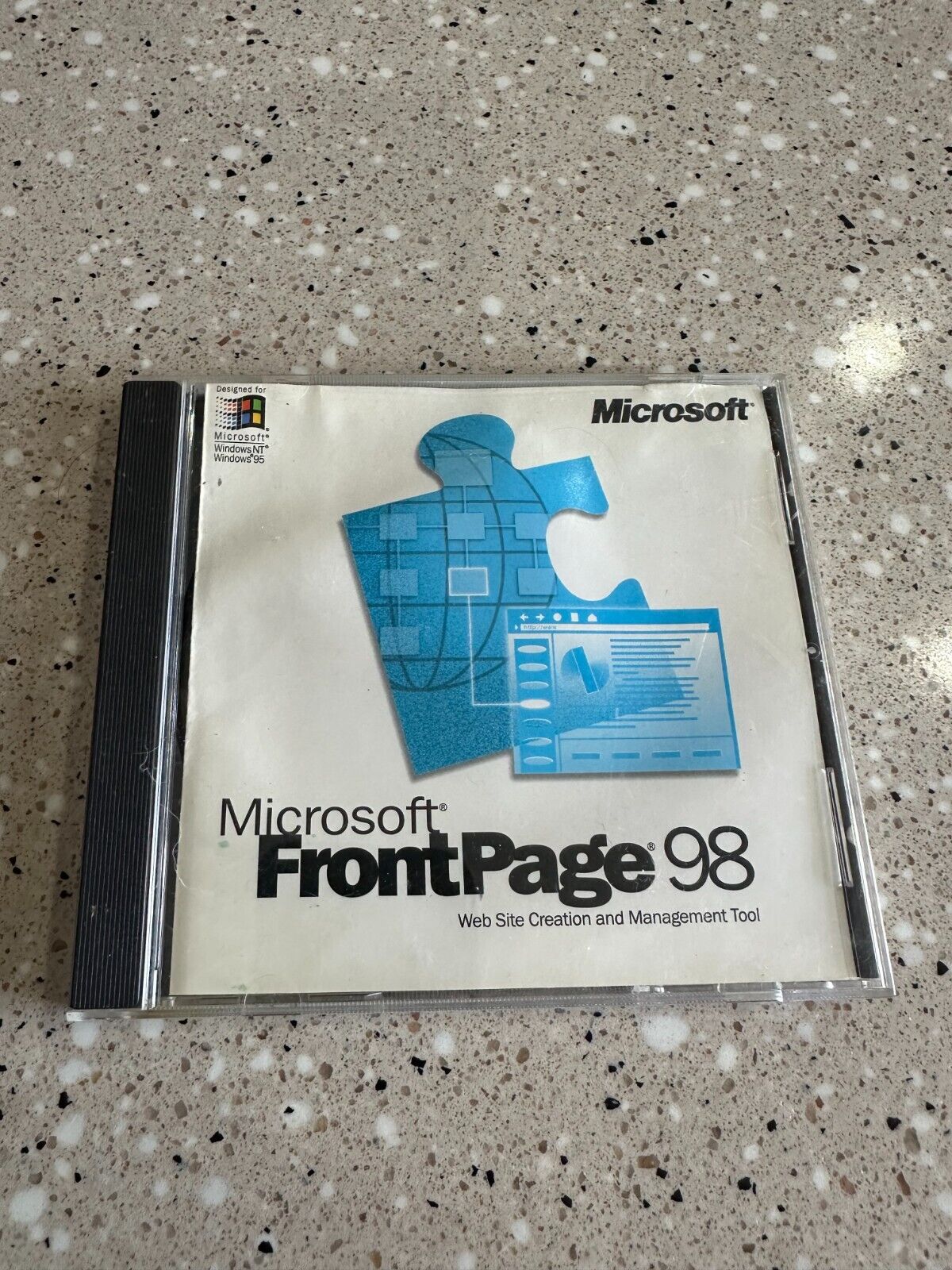 Microsoft FrontPage 98 website building  Windows vintage software w/Key