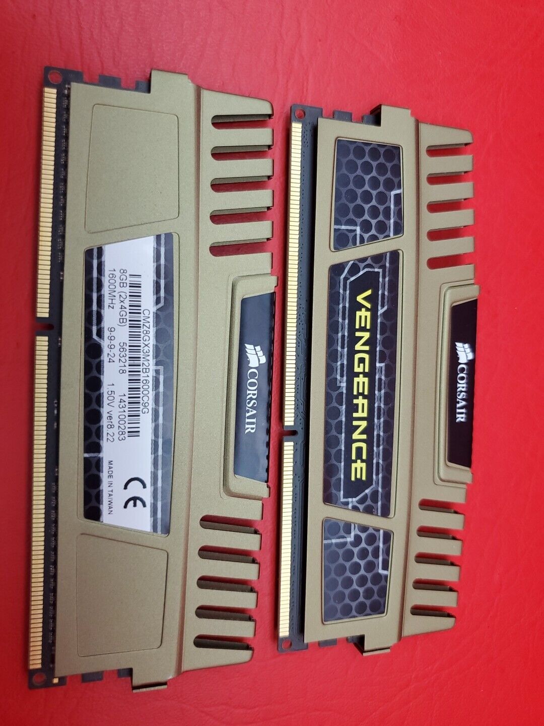 (2 Piece) Corsair Vengeance CMZ8GX3M2B1600C9G DDR3-1600 8GB (2x4GB) RAM