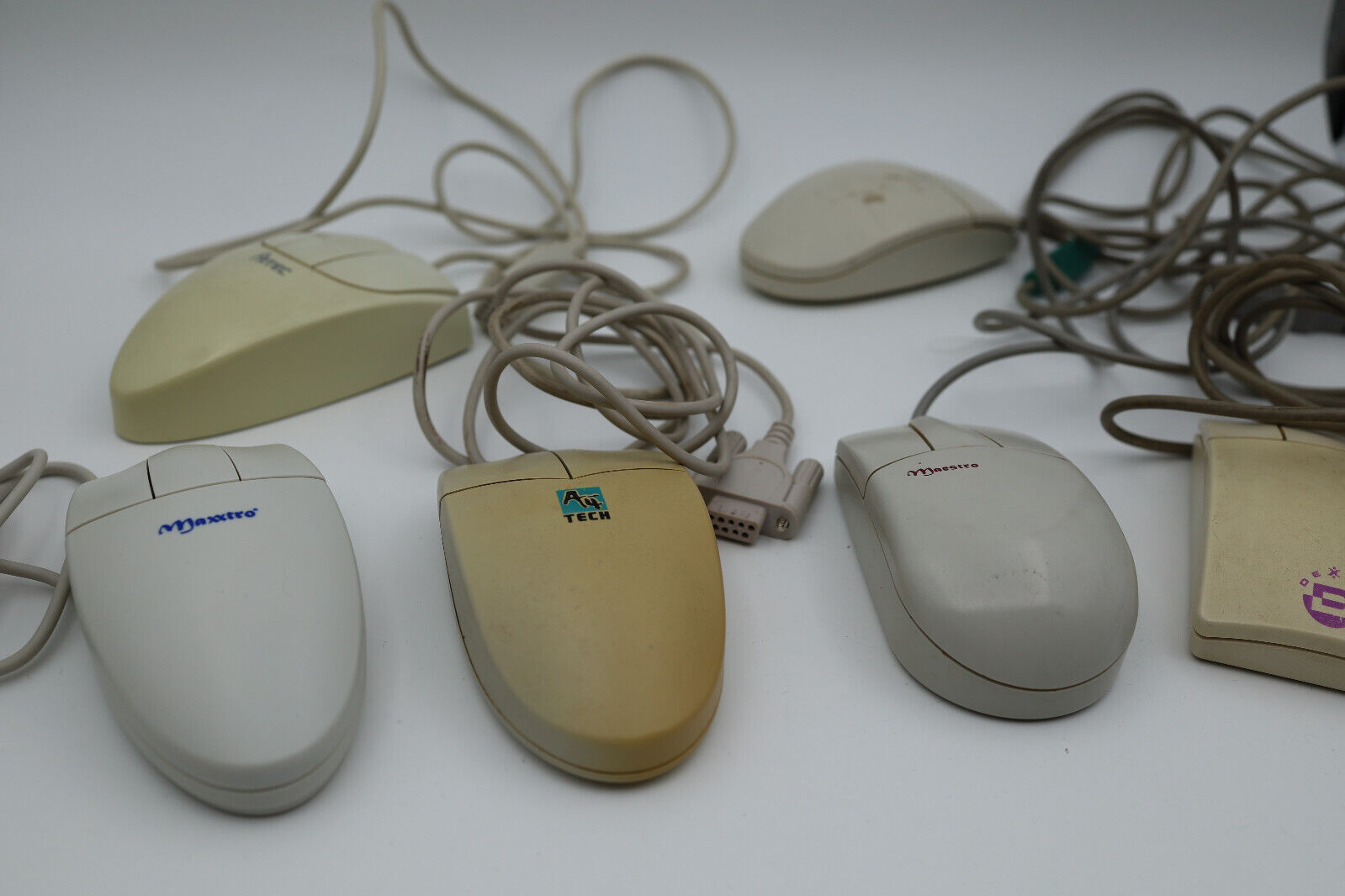 Vintage Retro Serial and PS2 ball mouses mice (6 pieces)