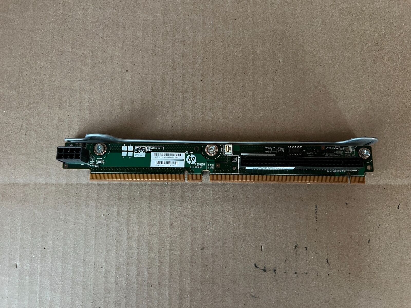HPE 775419-001 DL360 GEN9 SECONDARY PCI RISER WITH BRACKET 779158-002 V3-1(4)