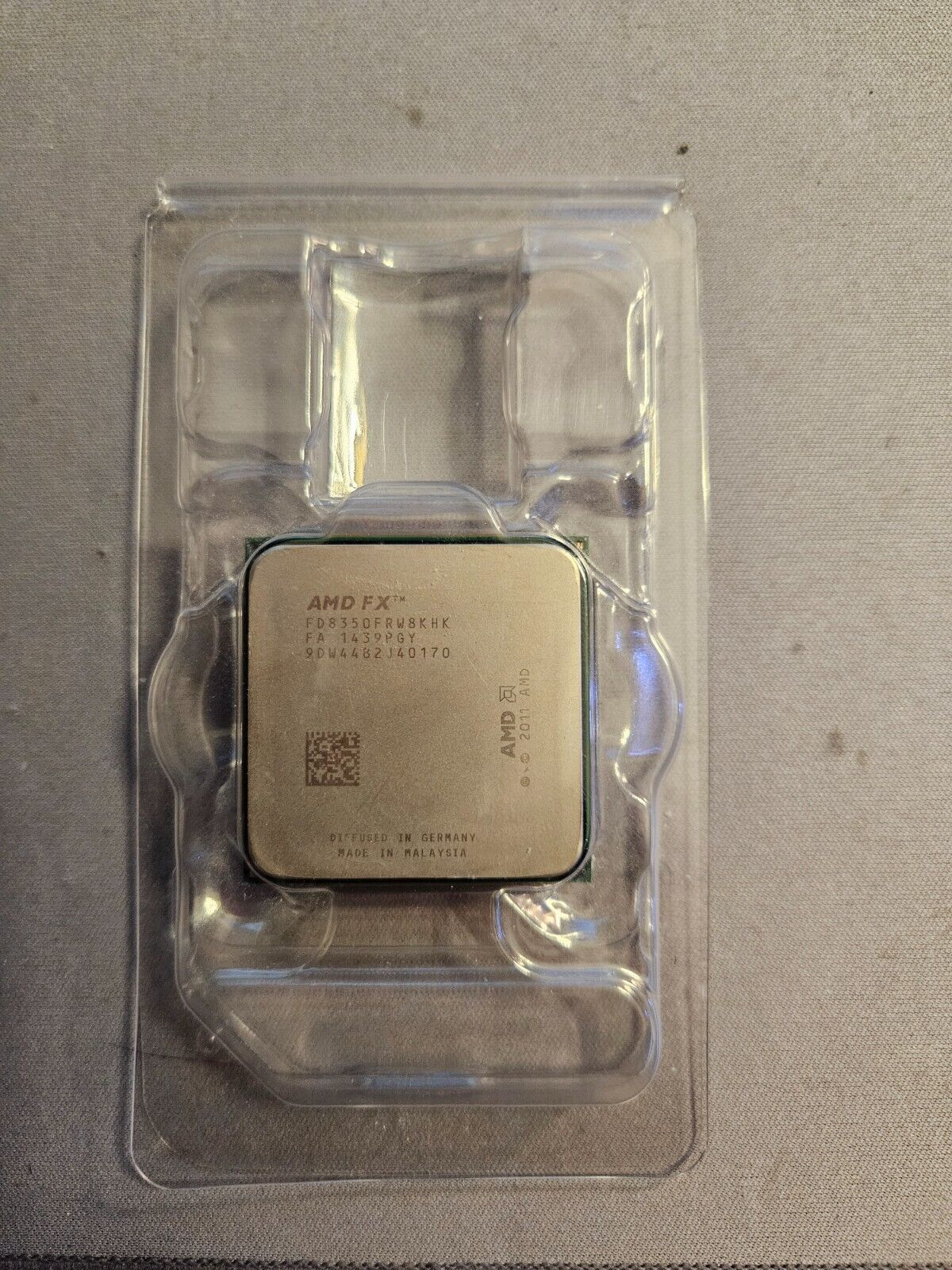 AMD FX8350 FX 8350 Black Edition FD8350FRW8KHK 4GHz AM3+ 8-Core Processor CPU US