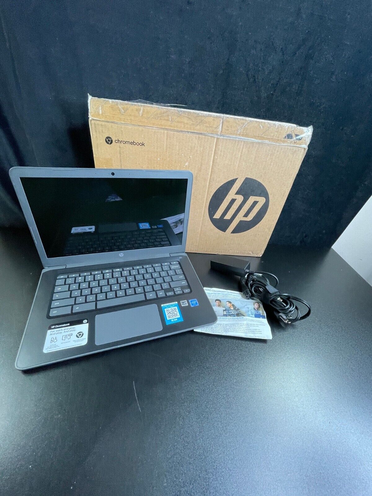 HP Chromebook 14-ca061dx Gray 14 Inch 4GB RAM 32GB Storage Chrome OS Laptop