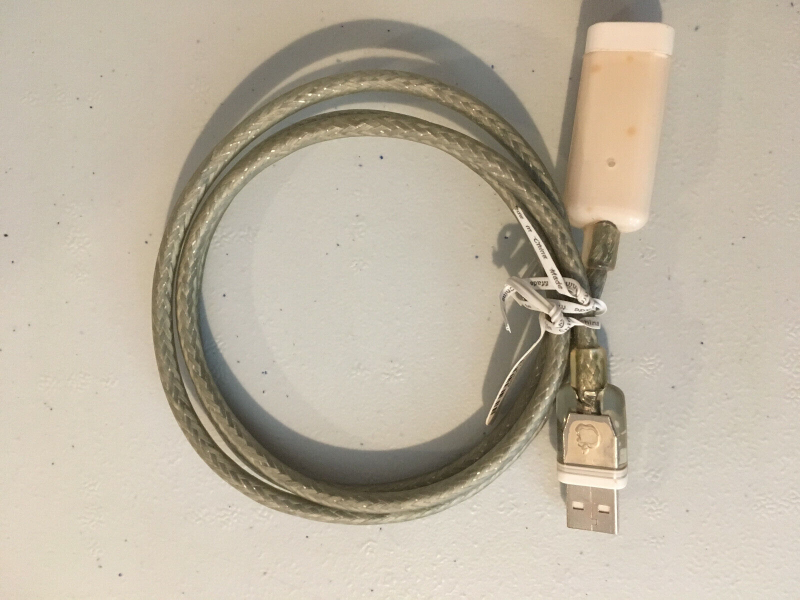 Apple USB cable 590-2299 WORKS, probably for early keyboards
