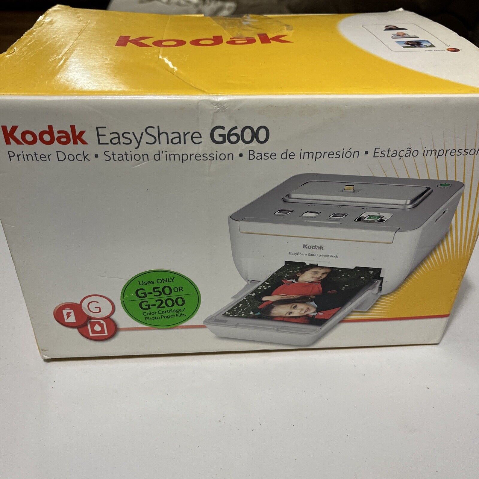 Kodak EasyShare Bundle EasyShare Z1012is, EasyShare G600 Dock, 10-C ink, MORE