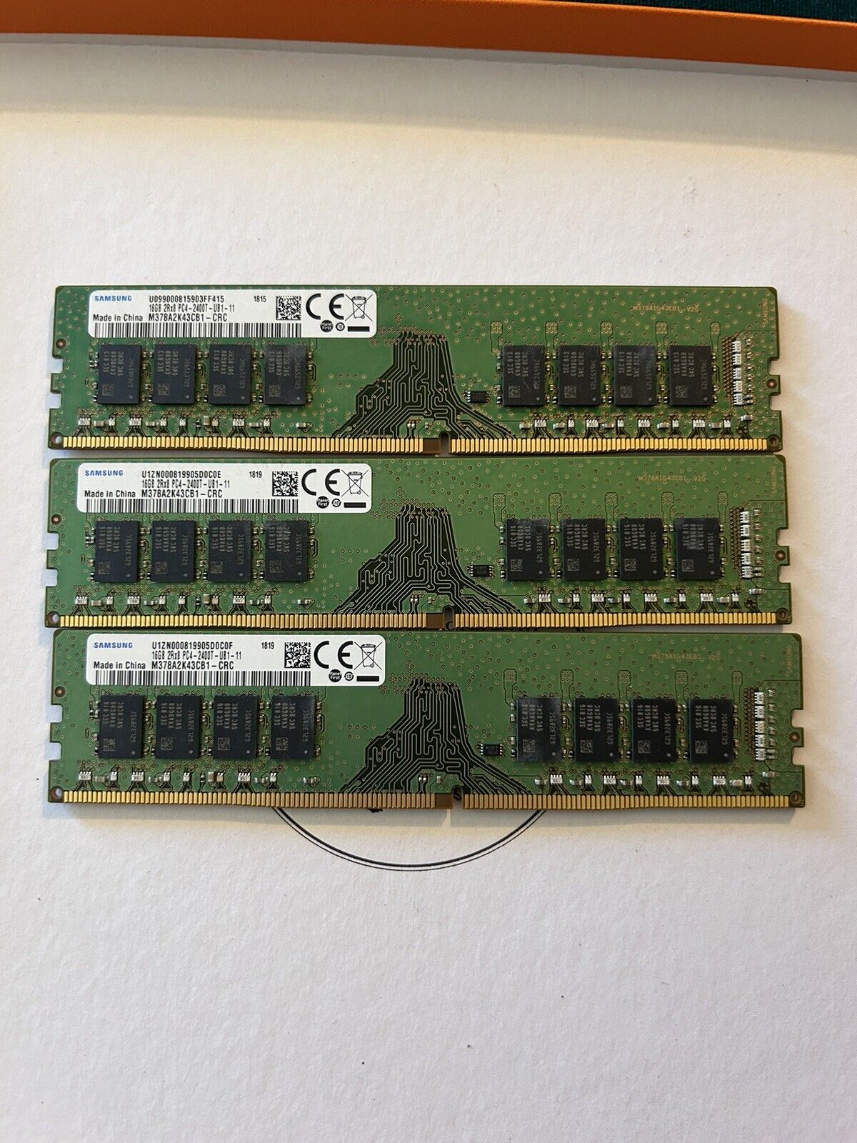 Samsung 16GB 2Rx8 PC4-2400T (M378A2K43CB1-CRC)