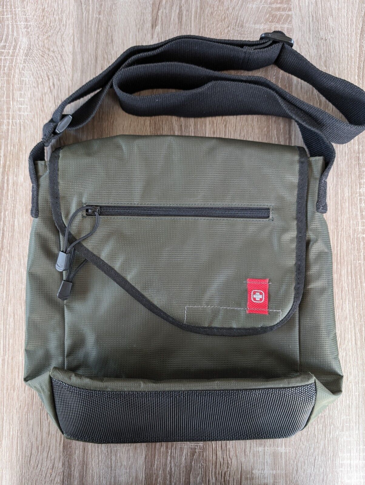 Wenger Swiss Gear Olive Green Crossbody Tote Carryall Work Messenger Bag