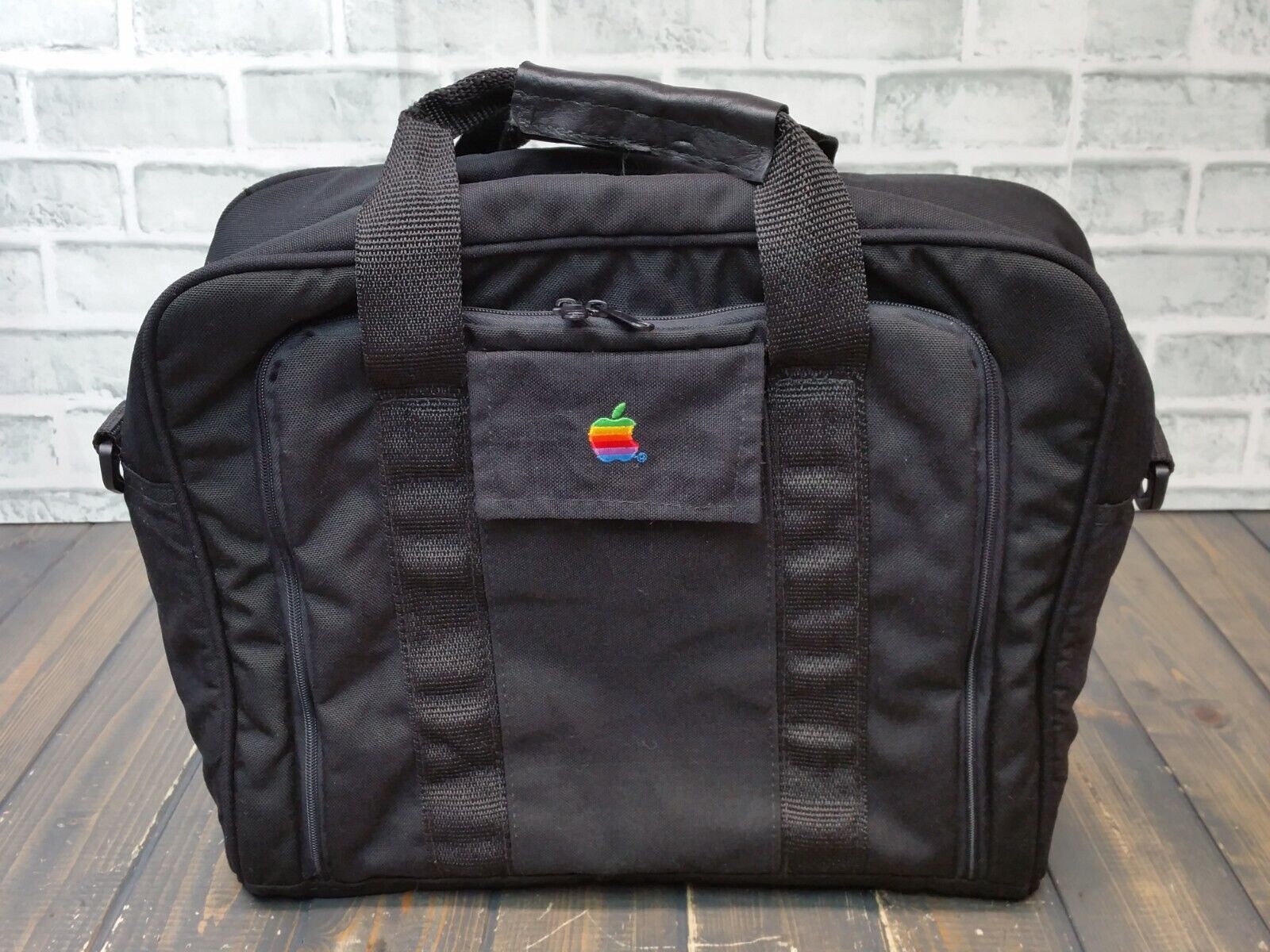 Vintage 1980s Apple Rainbow LOGO Macintosh Mac Laptop Travel Bag Tote Carry Case