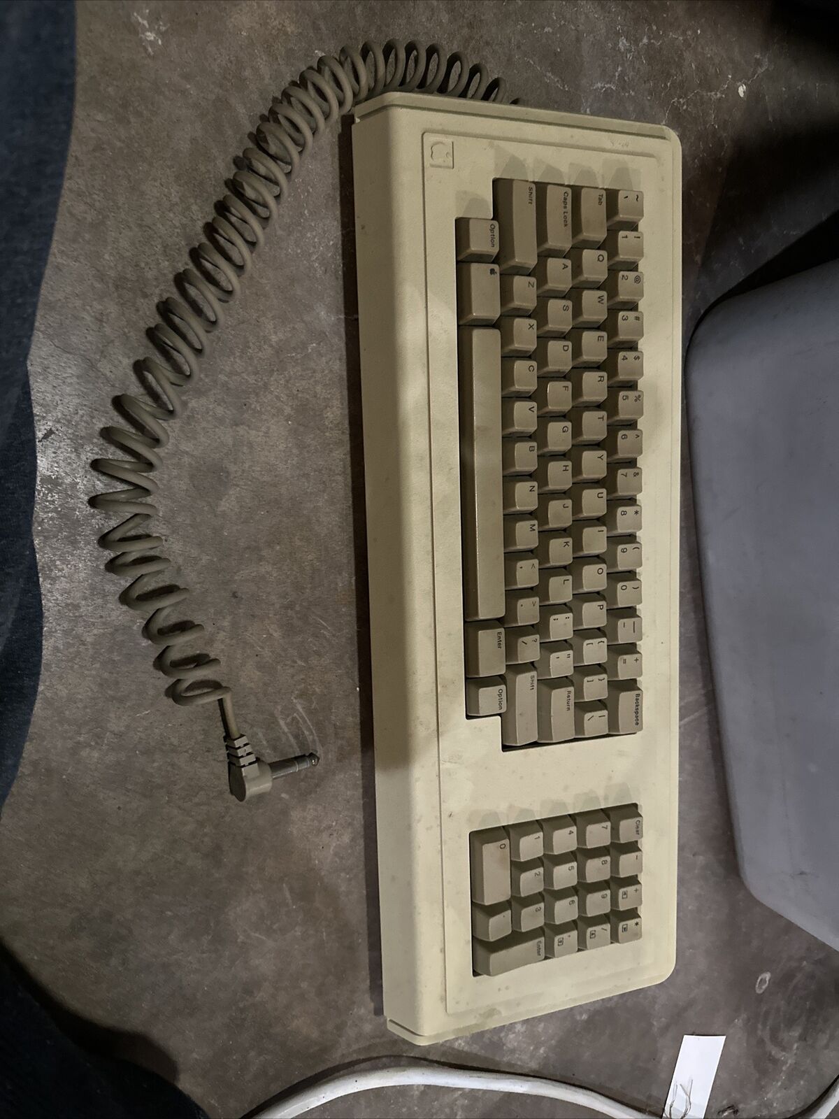 Vintage Apple Lisa Keyboard A6MB101 #PC