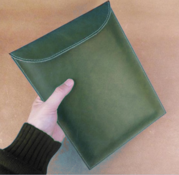 cow Leather file Folder pocket case Messenger bag Briefcase handmade green z626