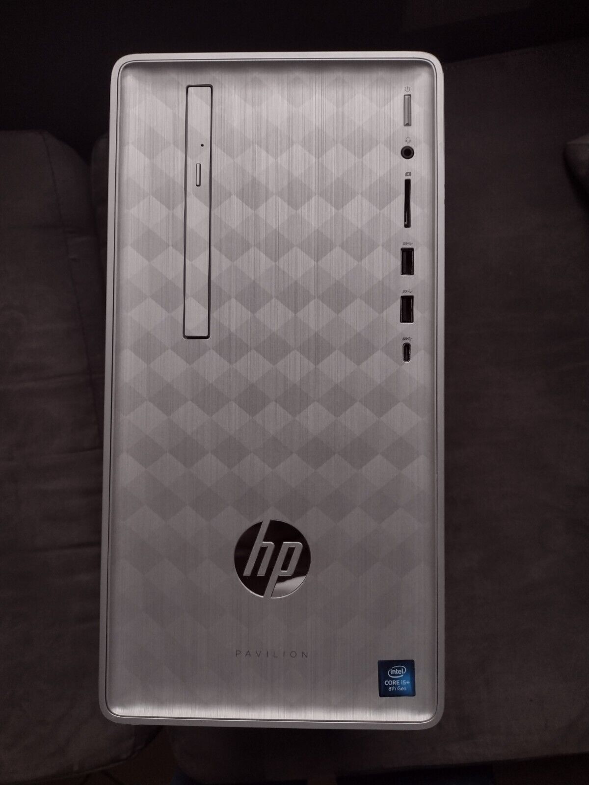 HP Pavilion 590-p0053w (1 TB, Intel Core i5 8th Gen., 2.80GHz, 16GB) Desktop