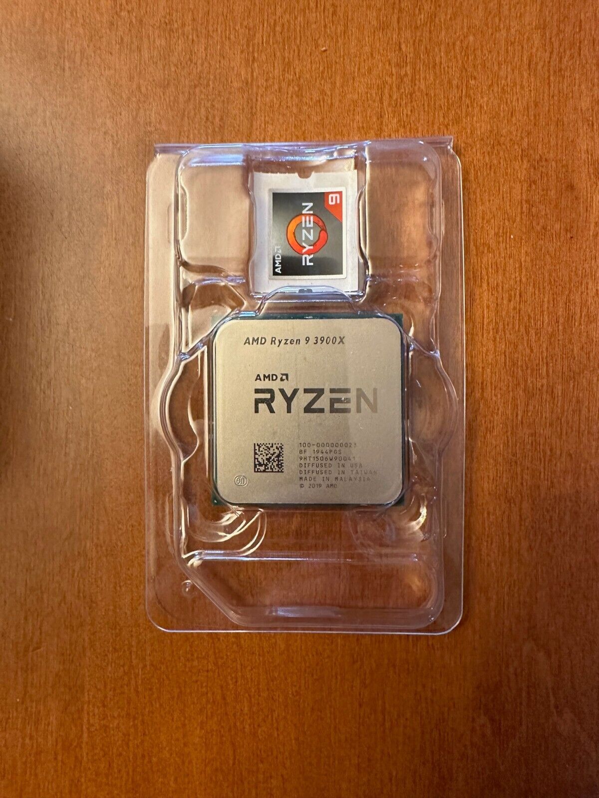 AMD Ryzen 9 3900X Processor (12-core/24-thread, 3.8GHz/4.6GHz) Retail Boxed AM4