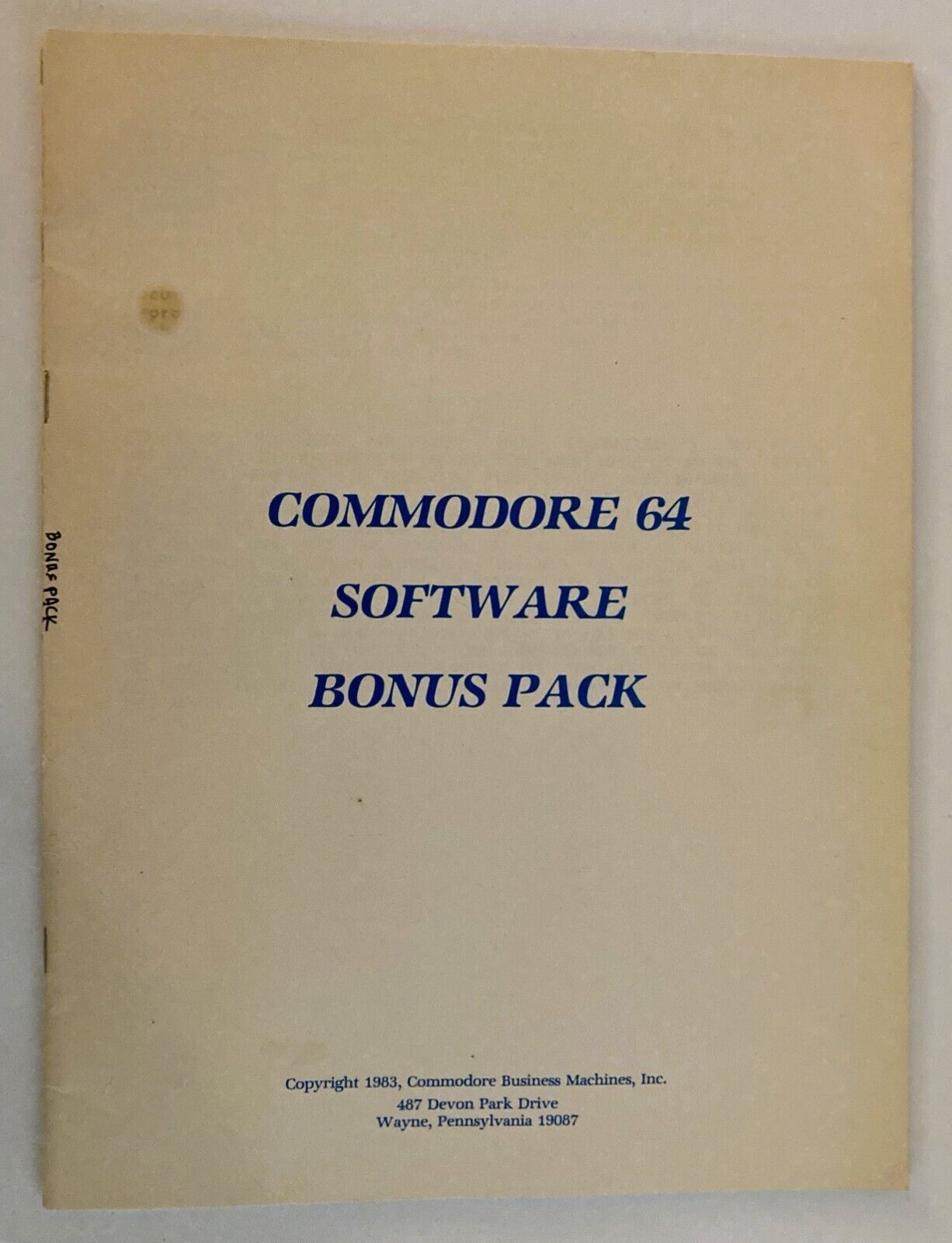 Vintage Commodore 64 Bonus Software Pack Book Booklet 1983