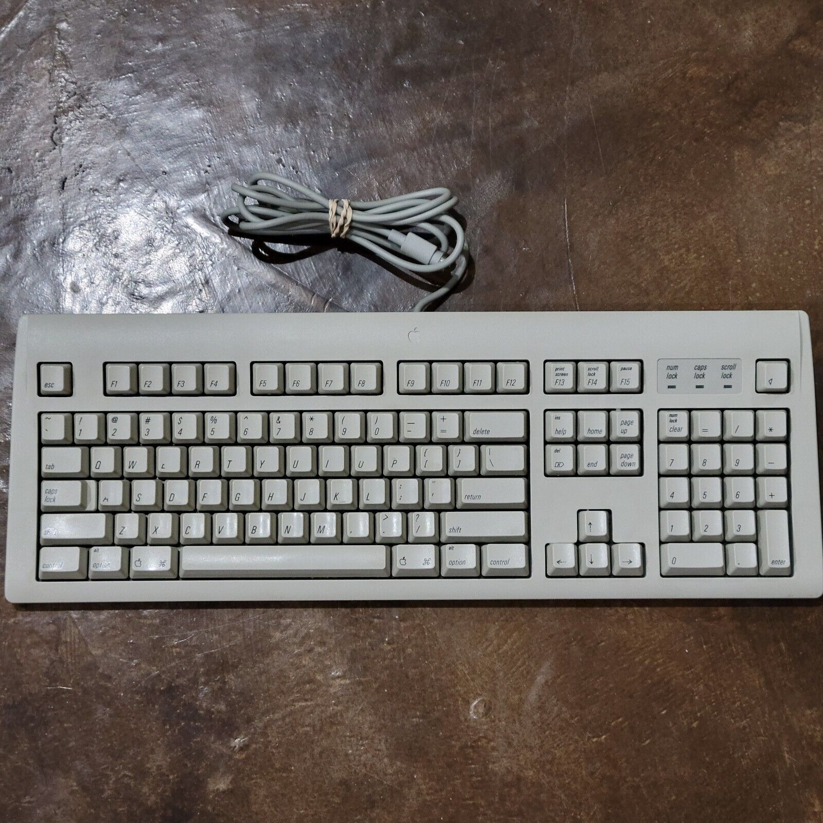 Apple Design Keyboard M2980 ADB Port Macintosh 1996
