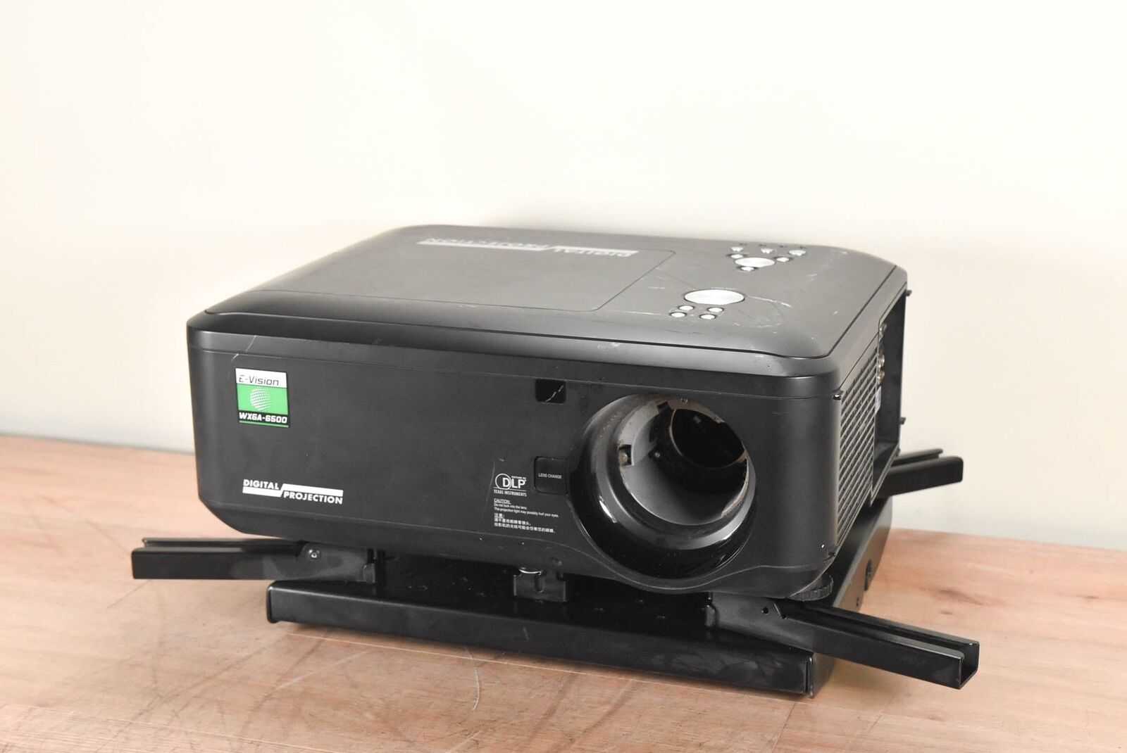 Digital Projection E-Vision WXGA-6500 WXGA Large Venue Projector CG00YMV