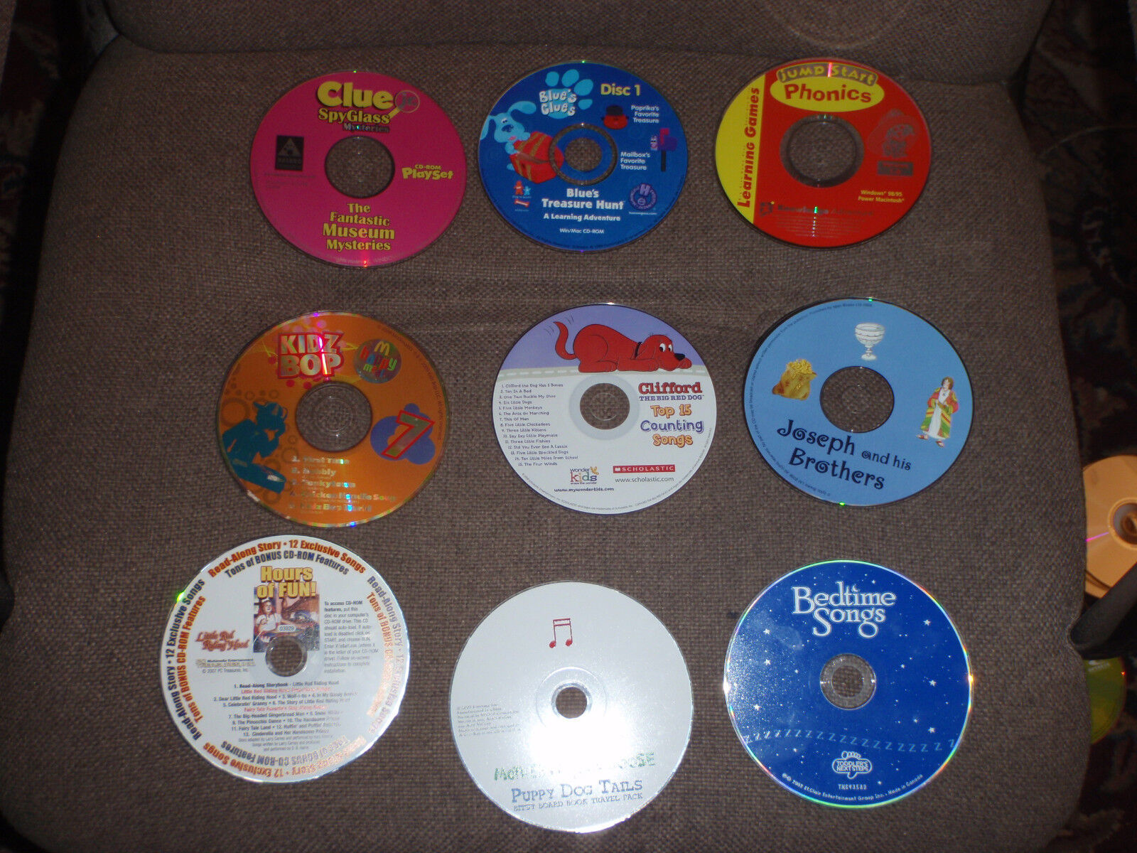 Lot 14 Toddlers Jump Start Clifford Blue\'s Clues Educational Learning Cd\'s ABC 1