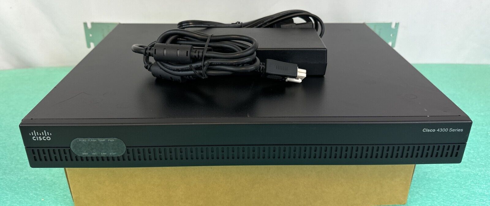 Cisco 4300 Series ISR4321-SEC/K9 Integrated Services Router w/Power Adapter
