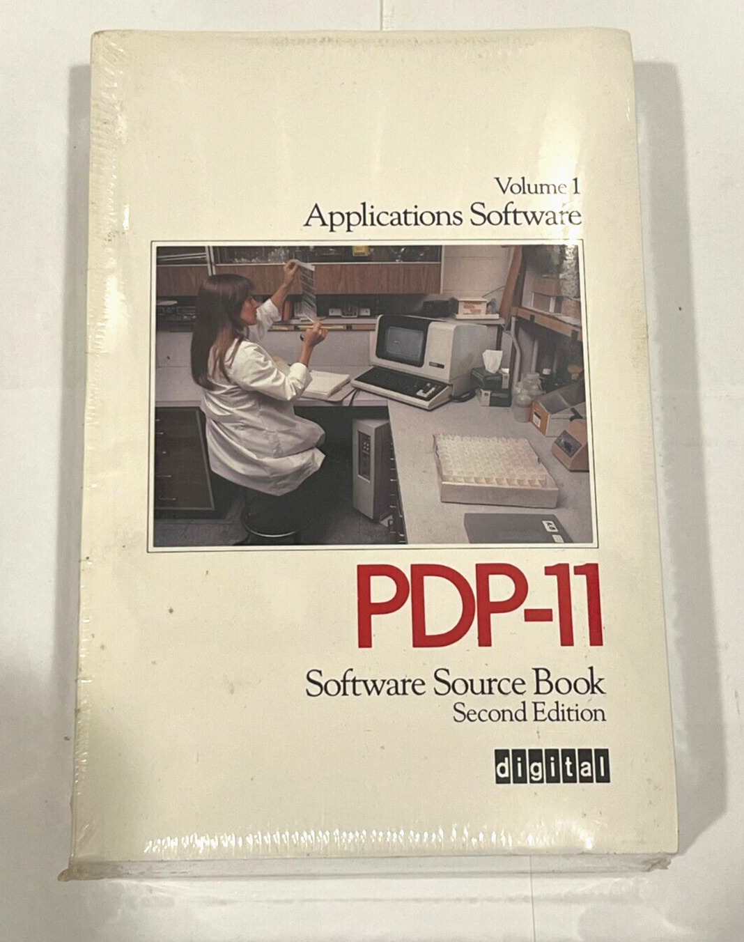 PDP -11  Software Sourcebook Vol 1 & 2 - 2nd Ed. 1983  DEC Digital Equipment New
