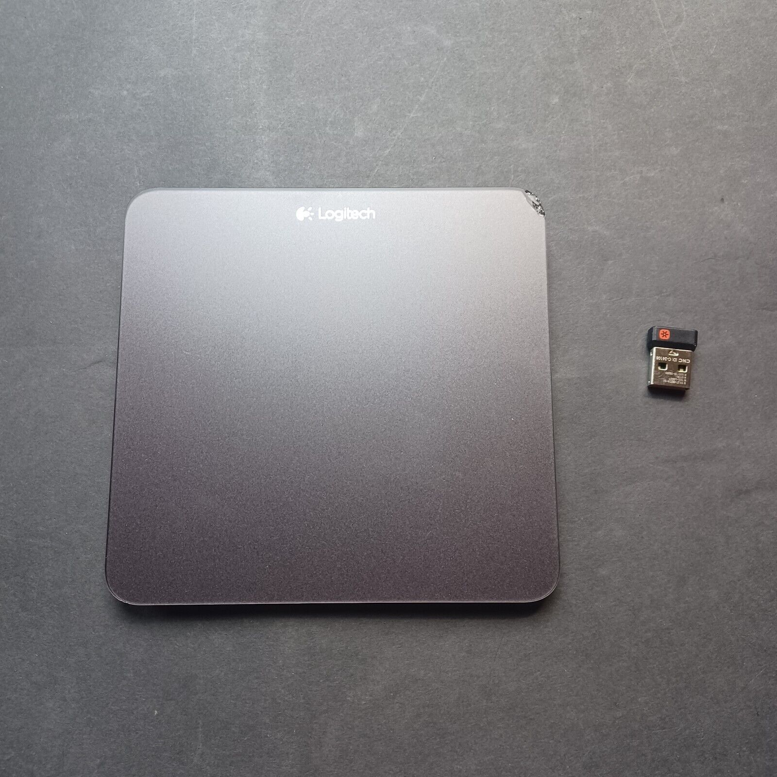 Logitech Rechargeable Touchpad T650 WITH USB DONGLE, CHIPPED CORNER
