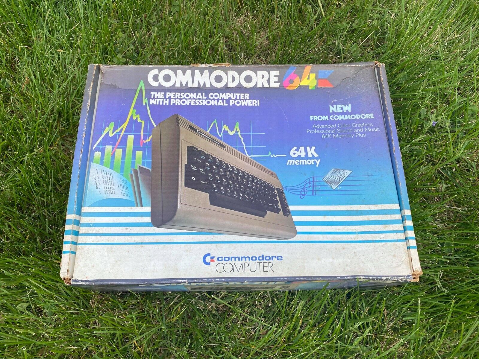 Commodore 64 - In original box - IMMACULATE CONDITION -