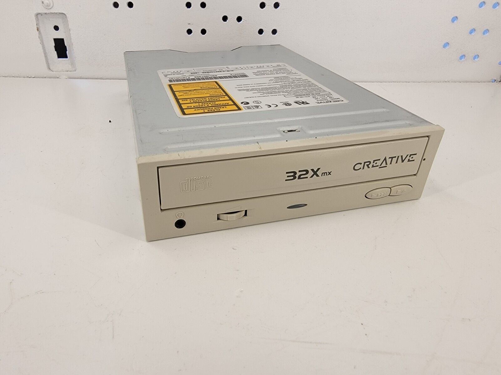Beige Creative CD Rom 32x Max CD3231E IDE Vintage Disk Drive - Untested