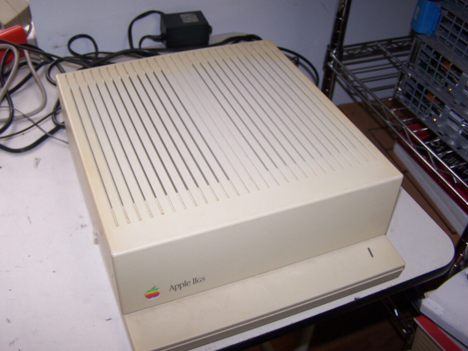 Apple IIGS Model A2S6000 ROM 01 Unit with 1MB Memory Card