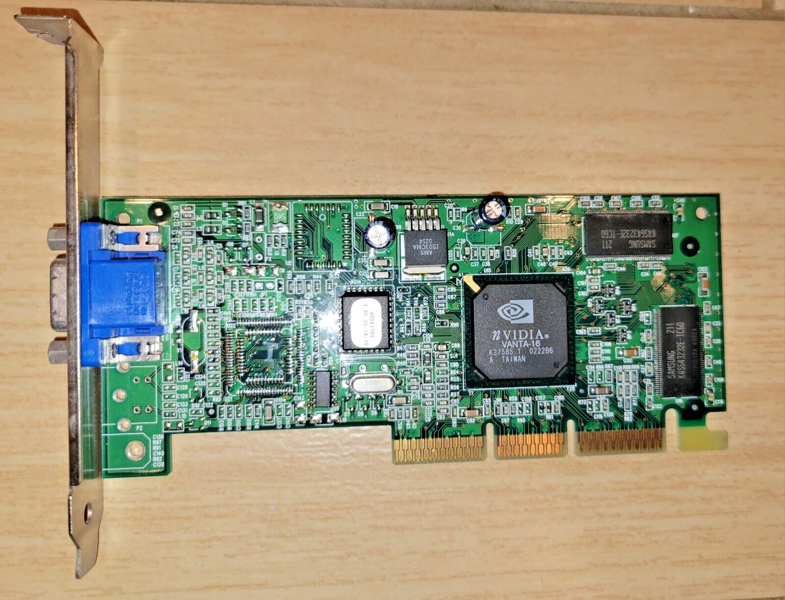 NVIDIA IBM Vanta-16 180-P0026-0000-B VGA 16MB AGP PC Video Card Vanta-16