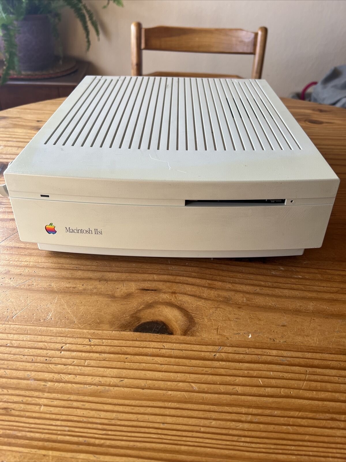 Apple Macintosh iisi (2si) M0360