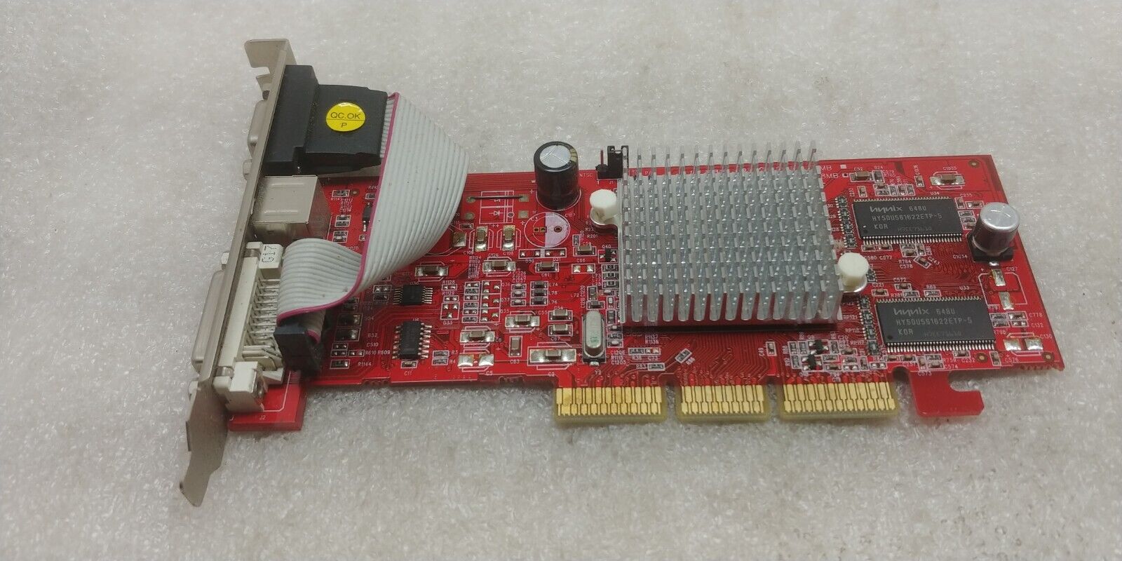 ATI RADEON 9200SE R92LE-C3S AGP 128MB DDR GRAPHICS CARD GREAT COND 