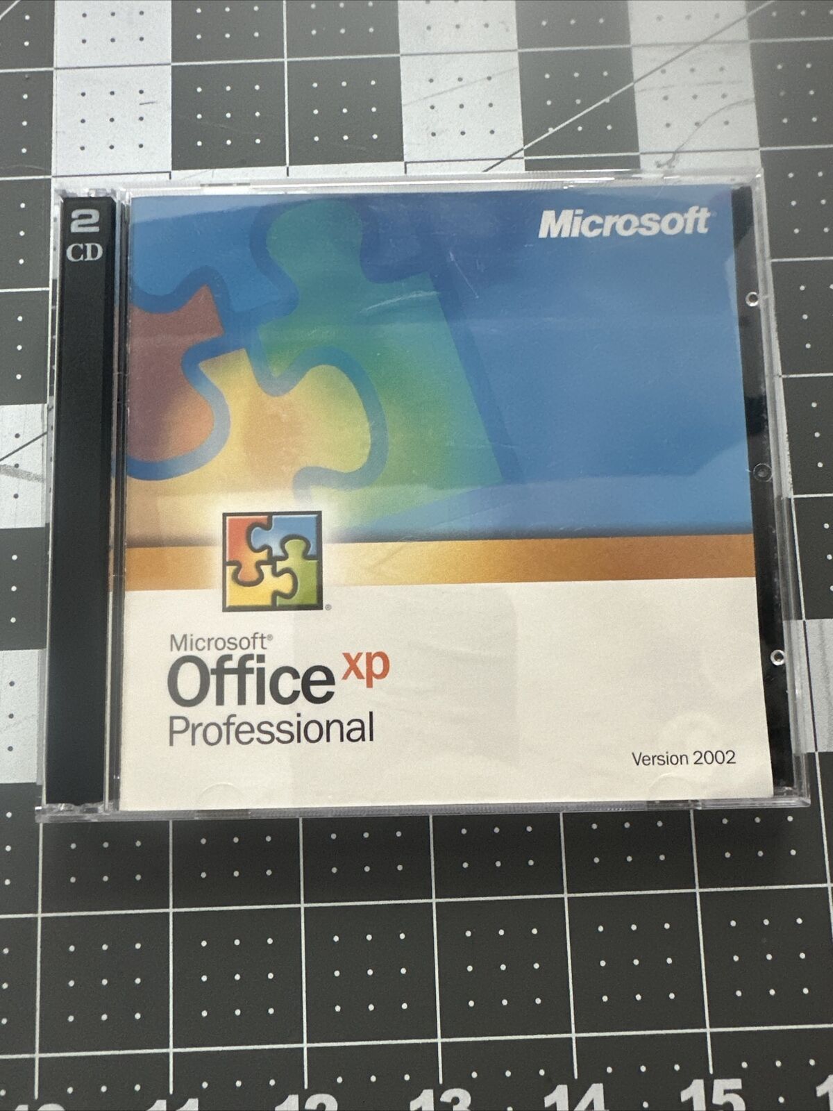 MICROSOFT OFFICE XP PROFESSIONAL 2002 w/ KEY 2-Disc MS Excel Word Outlook PP Etc