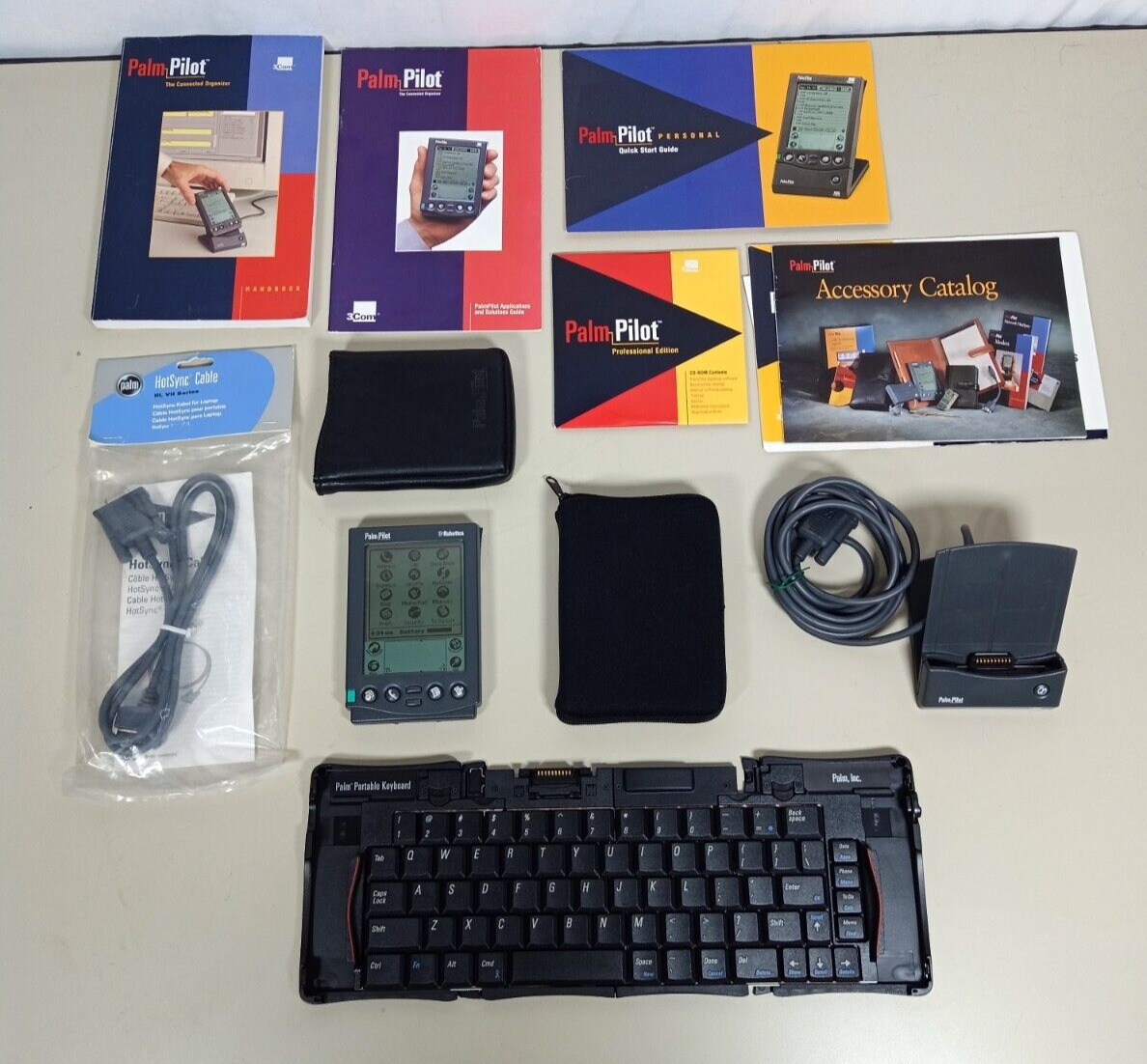 Vintage Palm PDA Pilot v2.0Pro USRobotics + Cradle Dock + Case + Keyboard + More