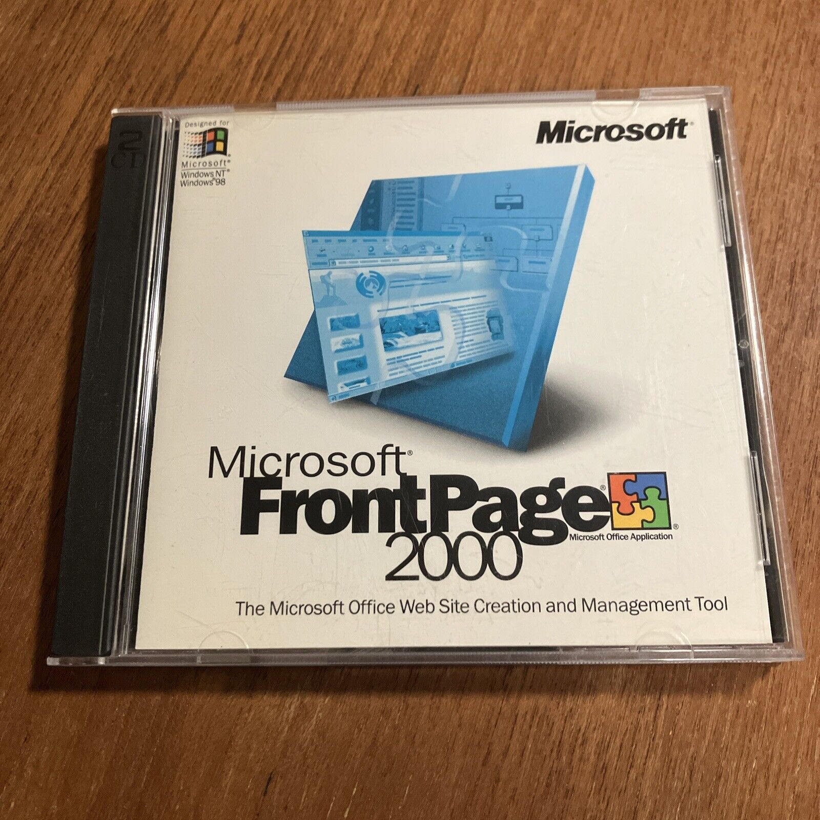 Microsoft Office FrontPage 2000 For Windows NT 98 2 Disc Program W/ Serial #
