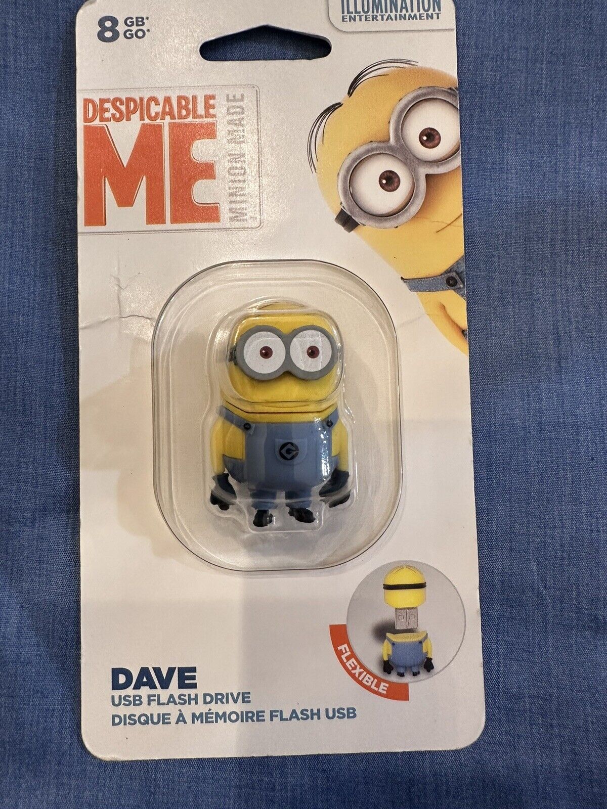 Despicable Me 2 8 GB DAVE Flash Drive NEW SEALED 