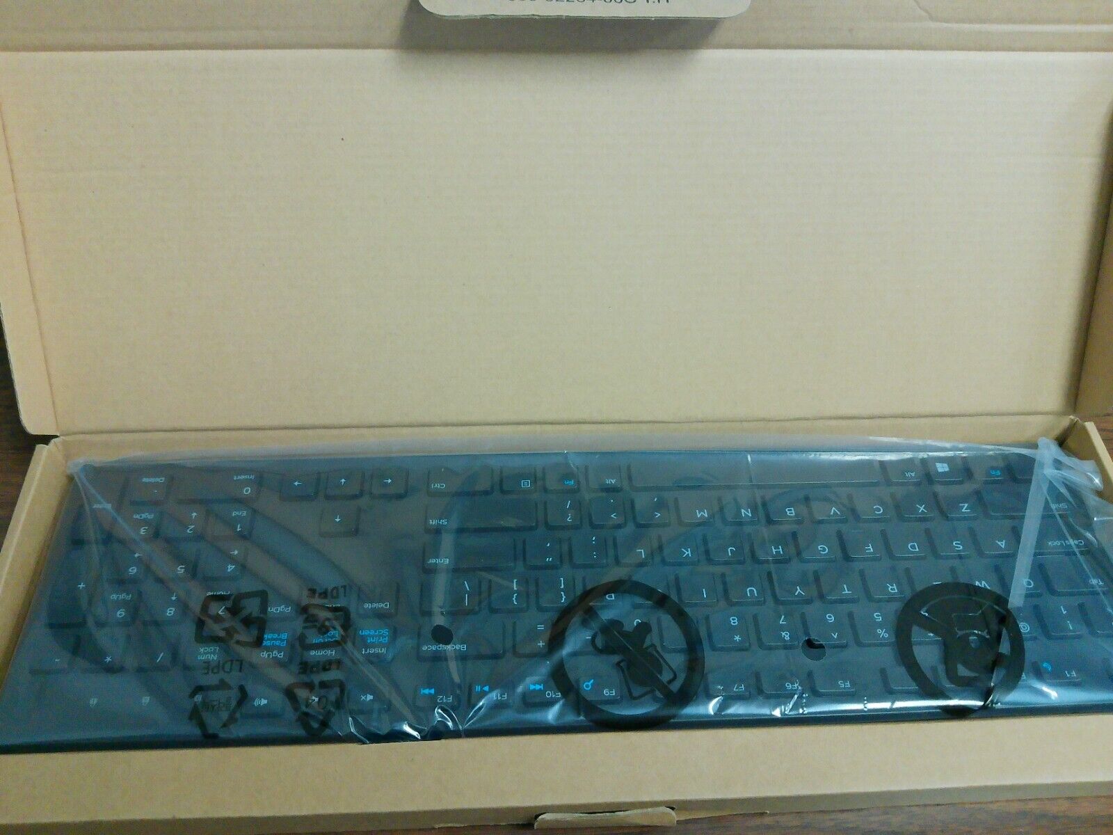 New Dell KB216t-BK-US USB Wired Keyboard Computer Keyboard Slim Black