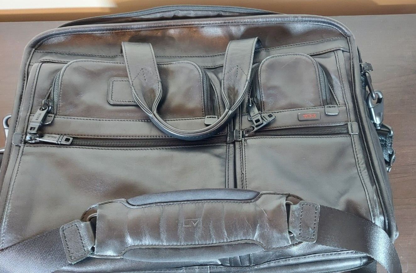 TUMI 96160DH Soft Black Leather Expandable Briefcase/Laptop Bag