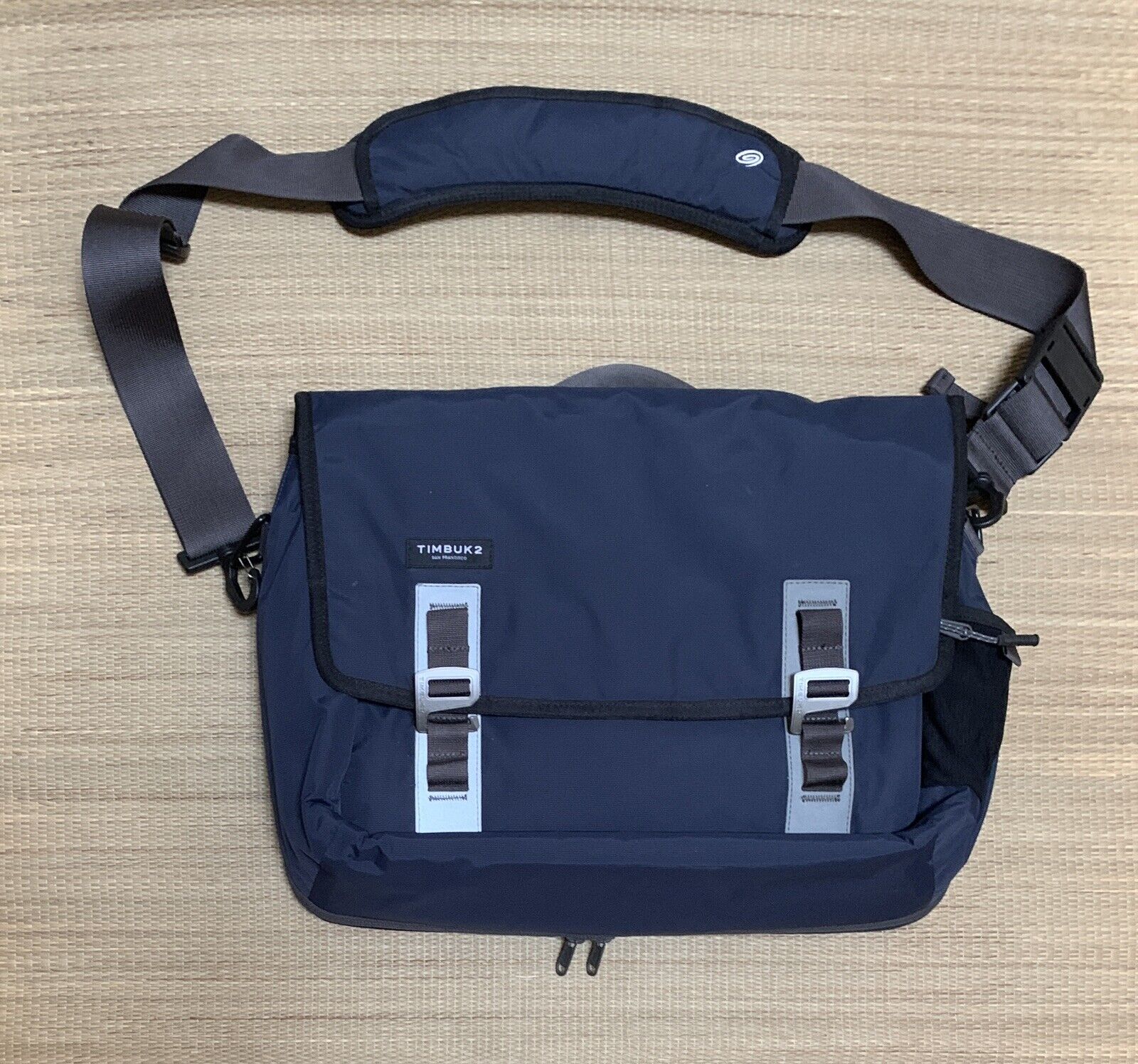 Timbuk2 Command Messenger Bag Laptop Travel Commuter TSA Navy