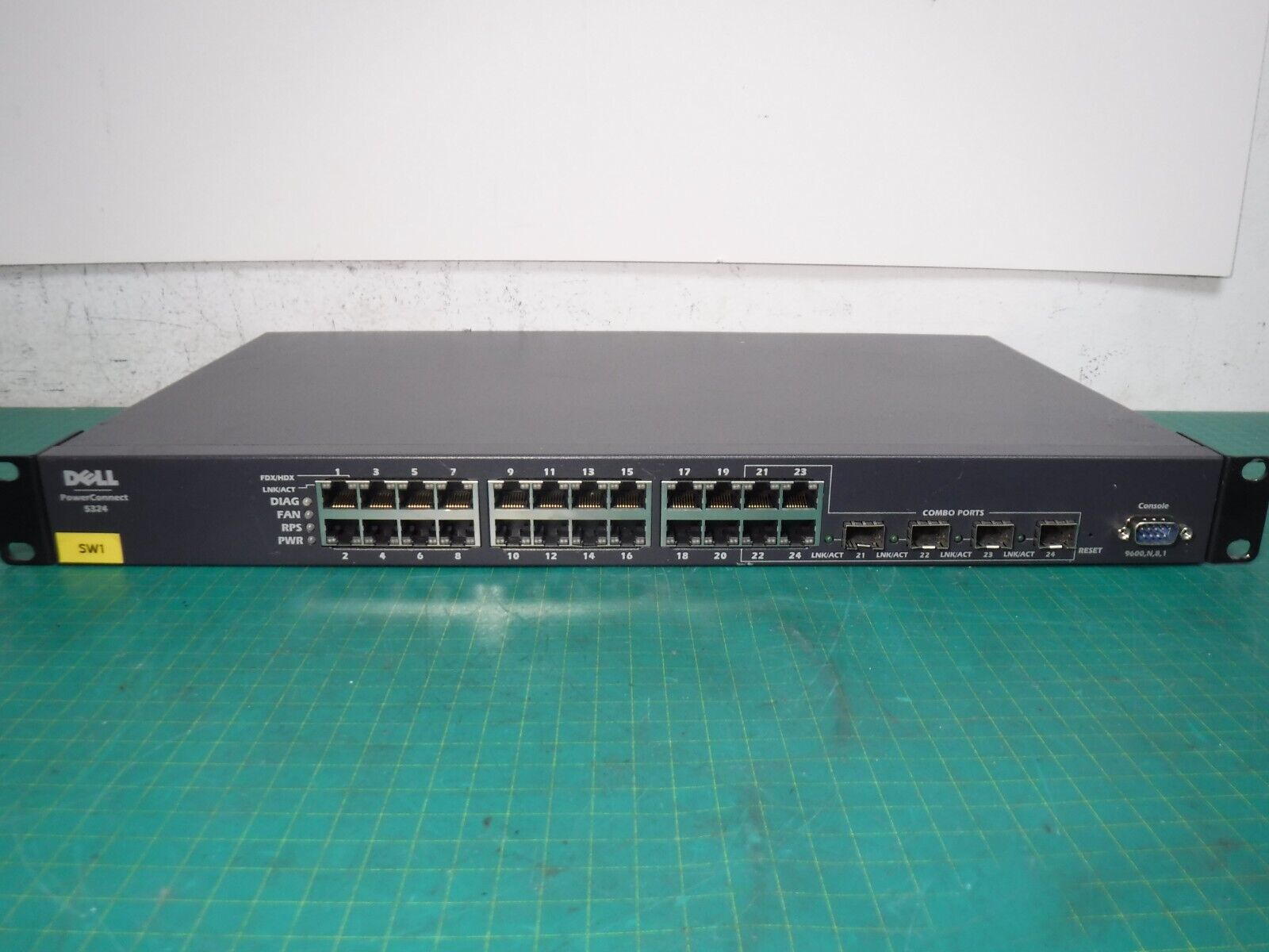 Dell PowerConnect 5324 24-Port Gigabit Ethernet Networking Switch