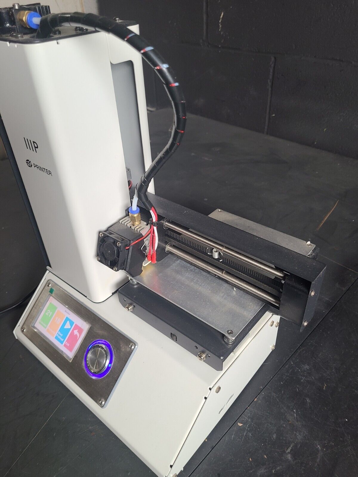 Monoprice Maker Select Mini 3D Printer MP 200 V2 - FDM 3D Printer, Works Great