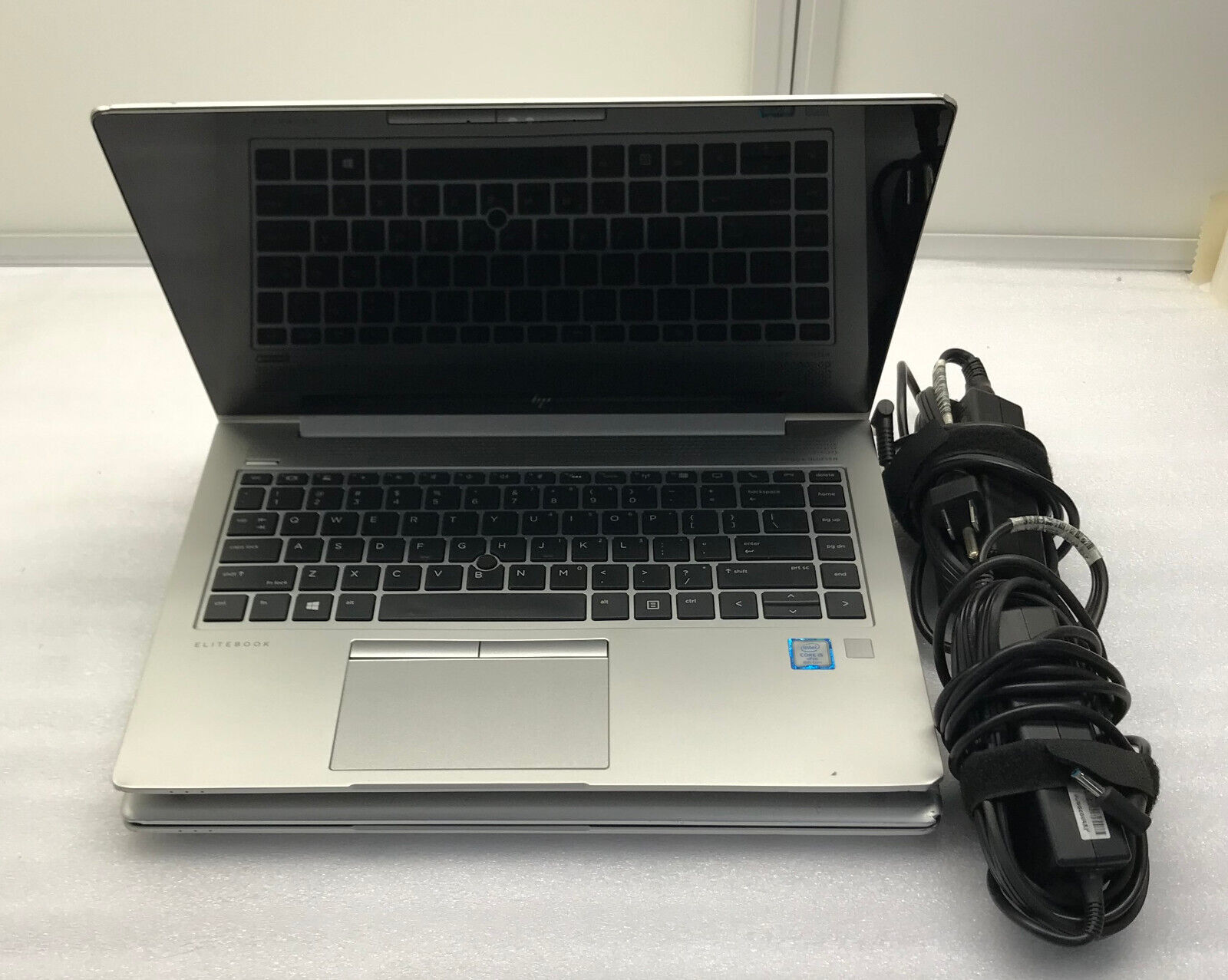 (Lot of 2) HP EliteBook 840 G5 i5-8350u 1.70 GHz 8GB No OS/SSD