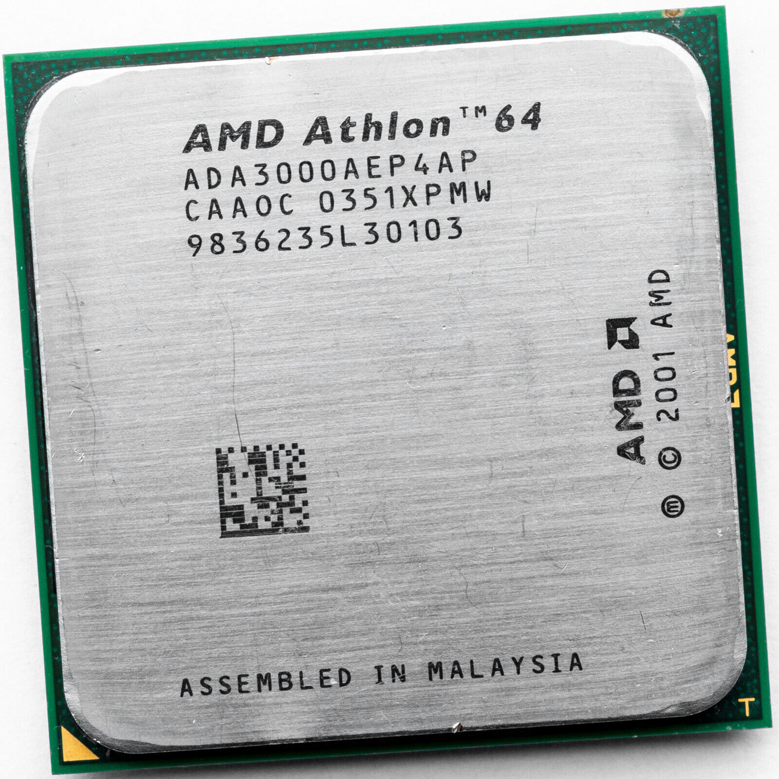 AMD Athlon 64 3000+ ADA3000AEP4AP Socket 754 ClawHammer 2GHz Processor 89W 512KB
