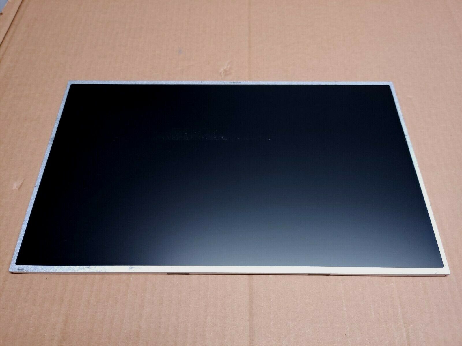 ✔️ Toshiba Satelite Pro L70-A-11T LG LCD LP173WD1 (TL)(F1) 