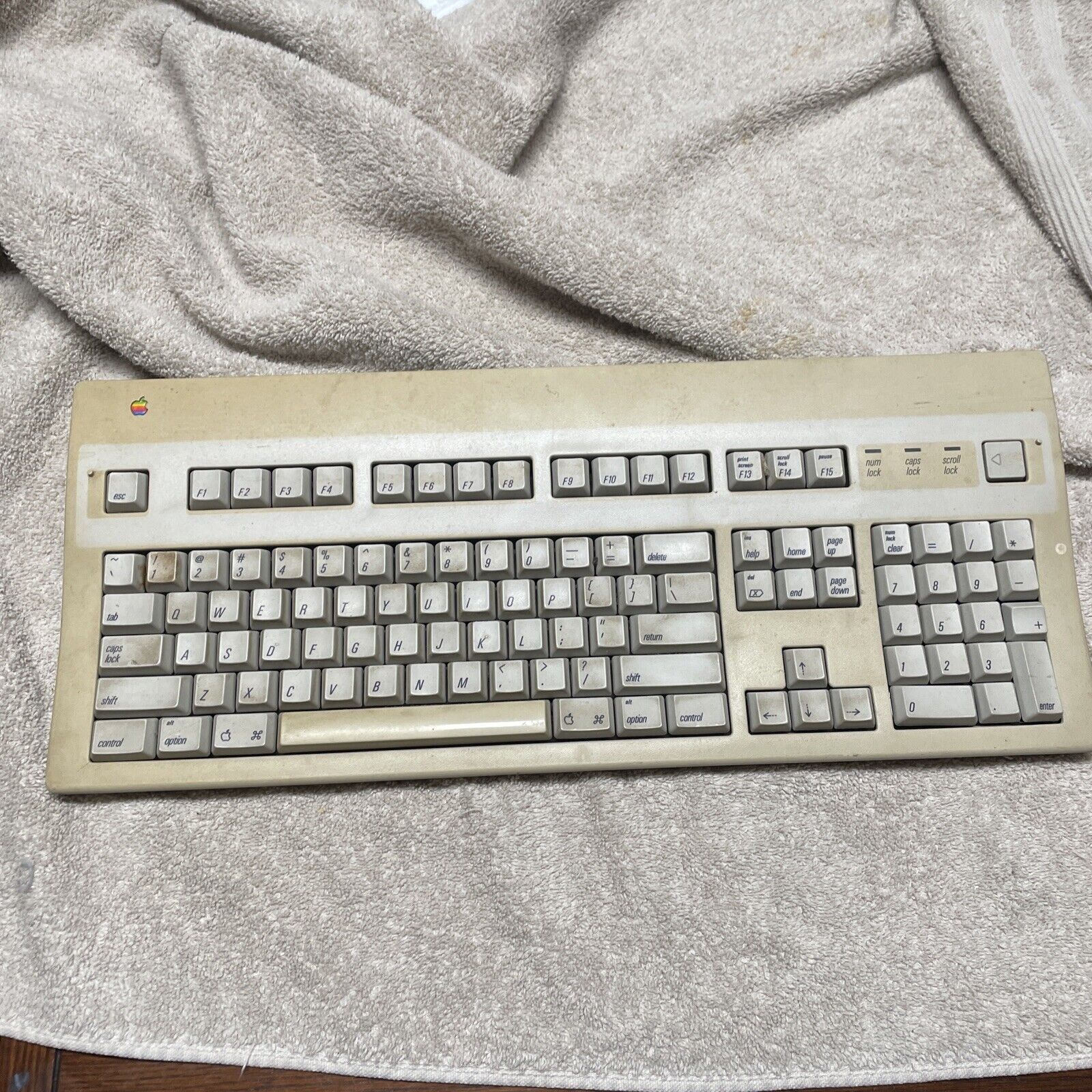 Vintage Apple Extended Keyboard II M3501 1990 No Cable - Untested As IS