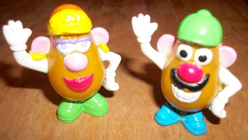 Mr. & Mrs. Potato Head Spud Buds Mini Hasbro Figurines 1999