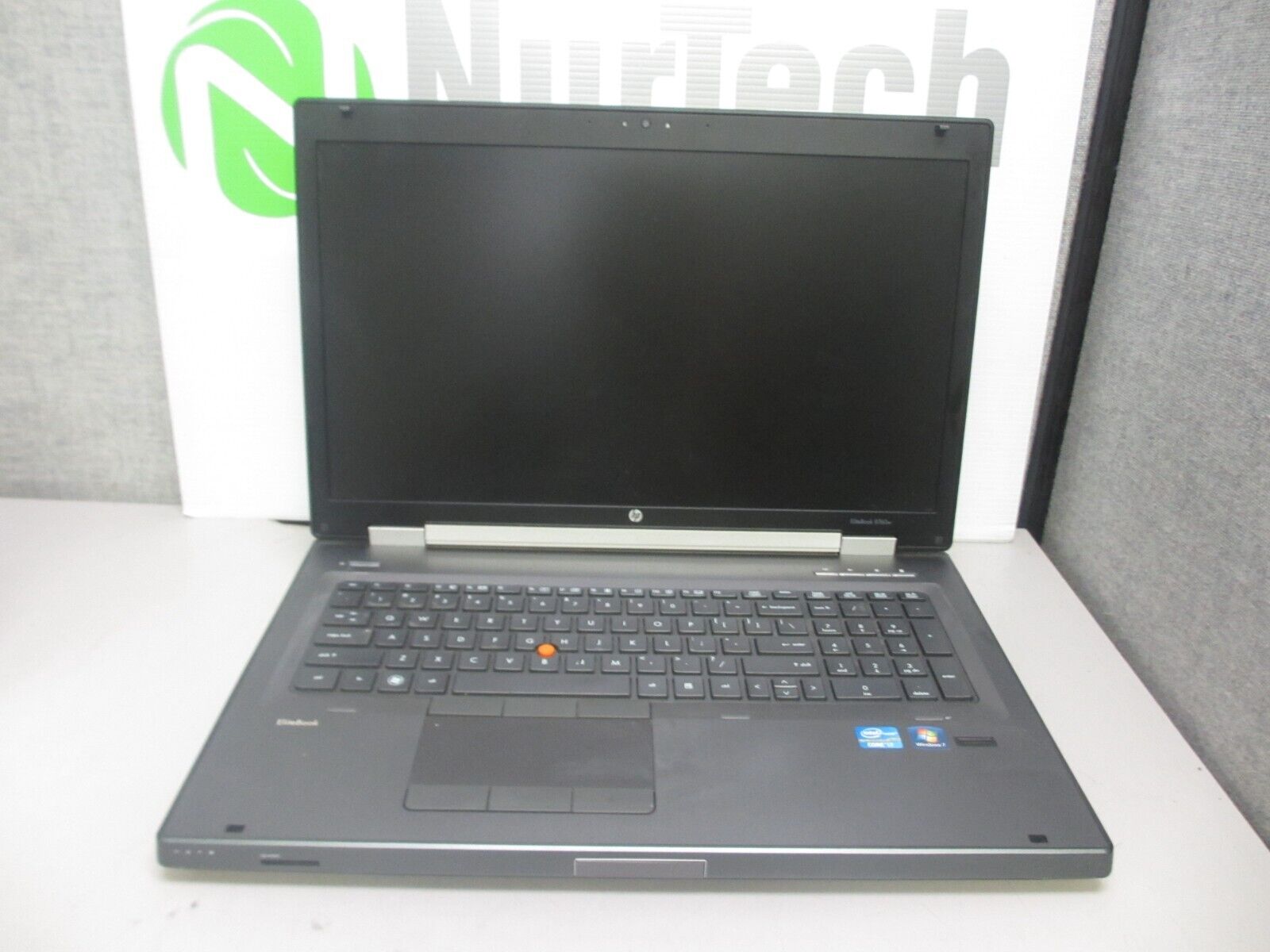 HP EliteBook 8760w 17.3'' i7-2620QM 2.7GHz 16GB/500GB DVDRW Laptop [No OS] +AC