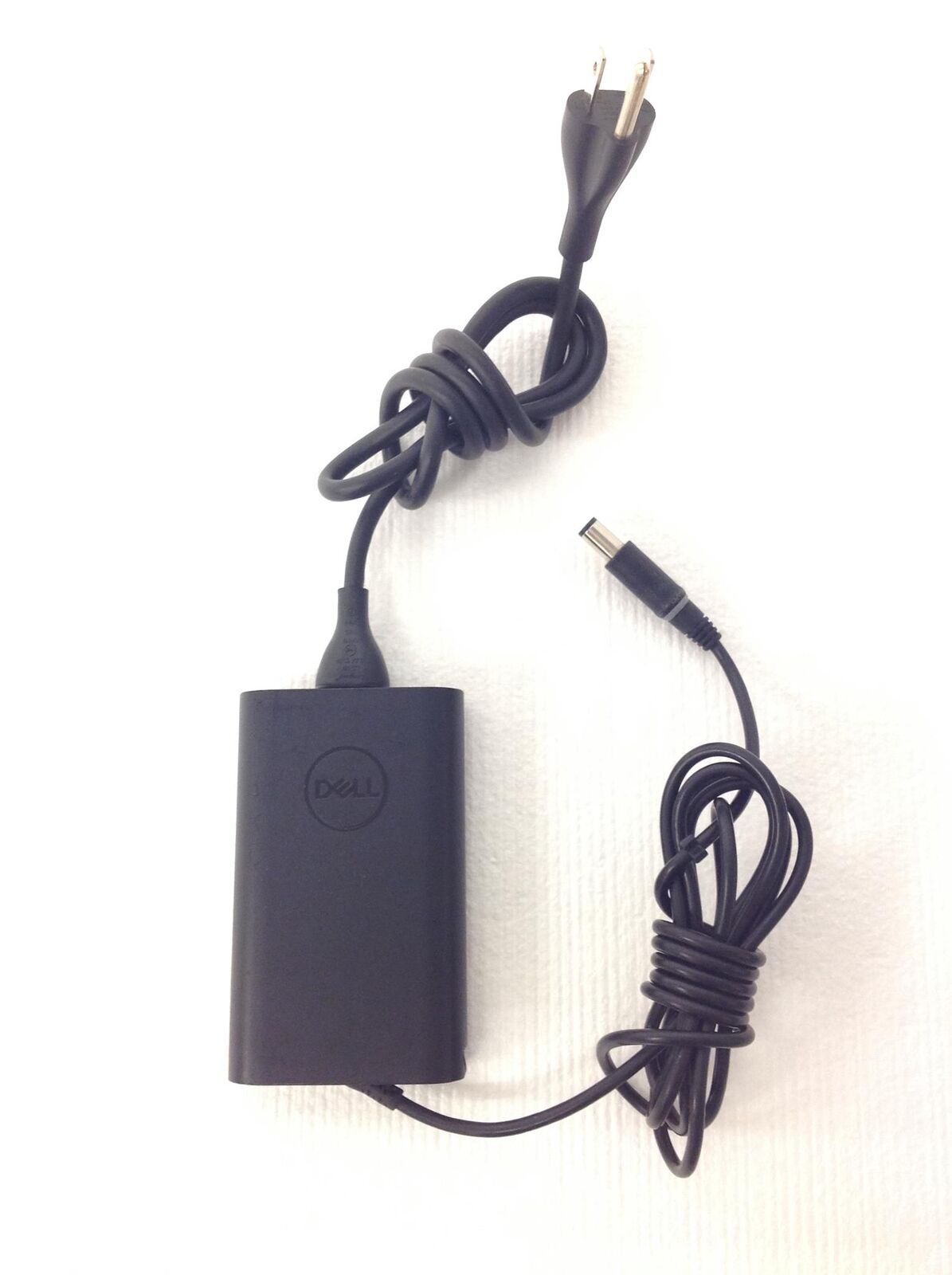 Genuine Dell LA65NM130 Power A/C Adapter 65Watts, 19.5V/3.34A, w/Power Cable QTY